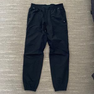 lululemon mens license to train jogger black size M
